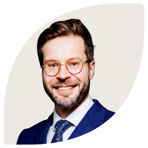 Dr Chris Oosthuizen